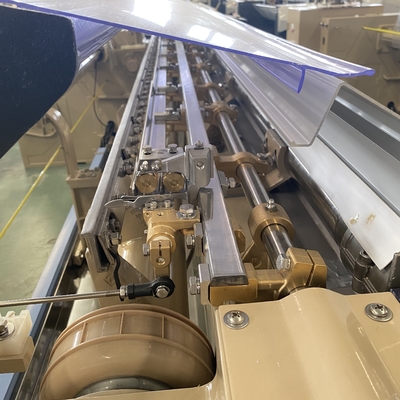 Agua Jet Weaving Loom del poliéster los 3.0m telar electrónico de la tela de 1000 RPM