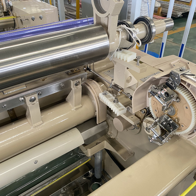 Agua de abertura pesada del Dobby de Jet Looms los 360cm del agua de la tela Jet Weaving Machine