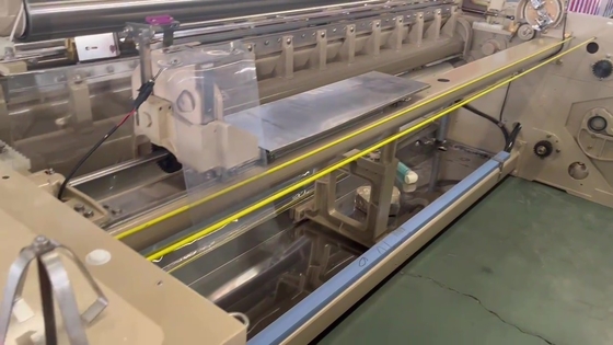 El agua pesada Jet Machine Textile Weaving Fabric de la tela cruzada cuenta un cuento torciendo la anchura de los 220cm