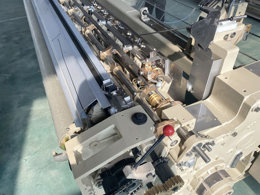 Agua plana Jet Loom Dobby de Jet Textile Machine los 360cm del agua que teje
